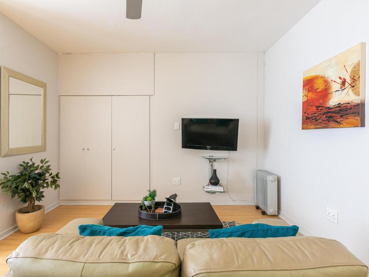 Rad - Illovo Mews 245 Oxford Road Apartment Johannesburg
