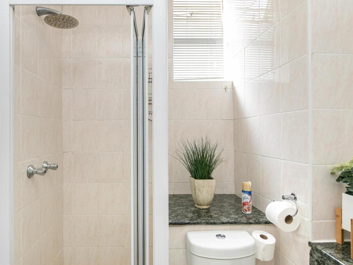 Rad - Illovo Mews 245 Oxford Road Apartment *